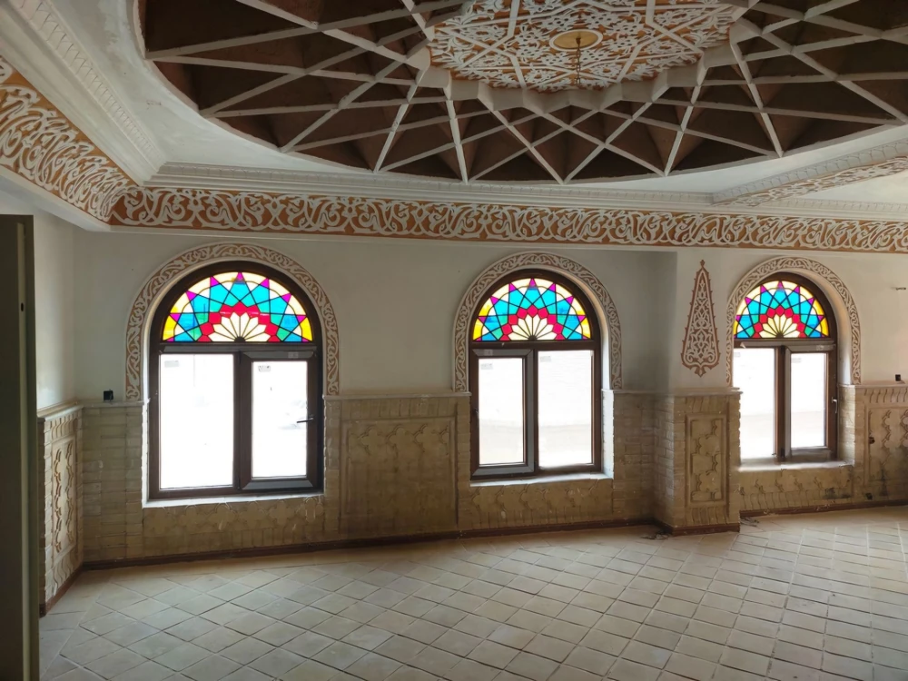 سمنان - خیابان شهدا - عمارت ترنج